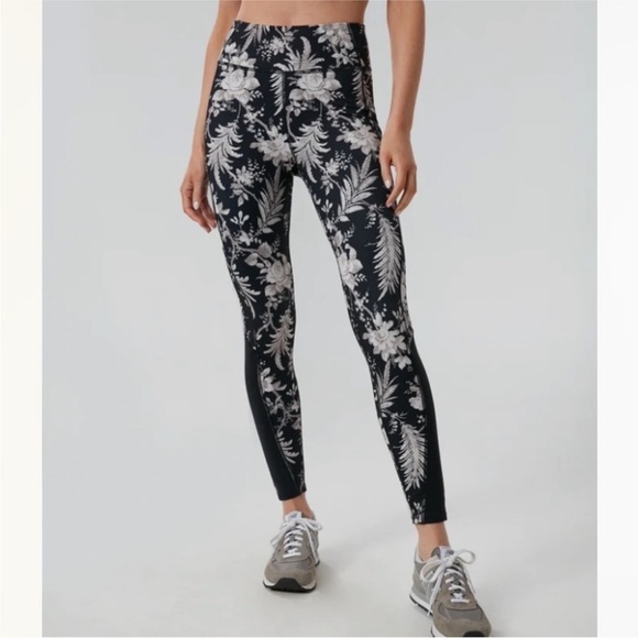 Tuckernuck Pants - Tuckernuck High Waist Floral Leggings